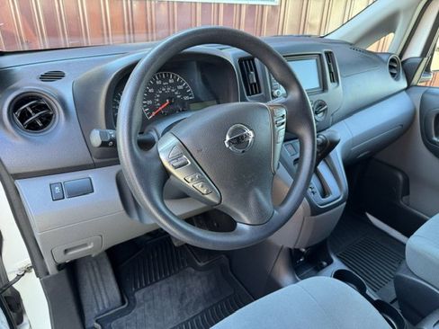 Used 2020 Nissan NV200 S FWD image 10