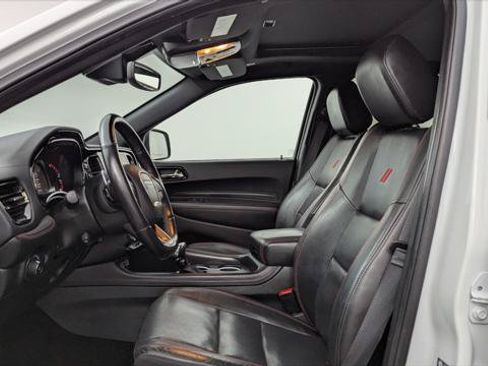 Used 2023 Dodge Durango GT RWD image 17