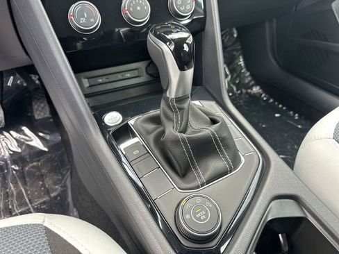 New 2026 Volkswagen Taos S image 20