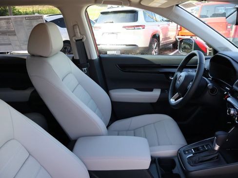 New 2026 Honda CR-V EX-L image 8