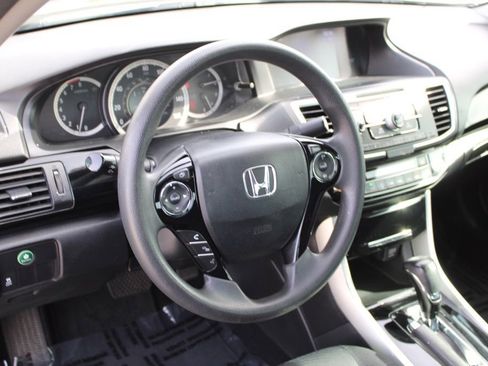 Used 2017 Honda Accord LX image 16