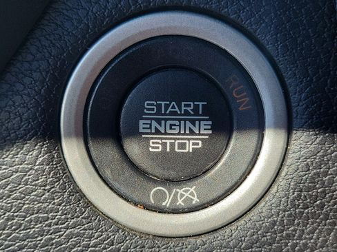 Used 2024 RAM 2500 Big Horn image 28