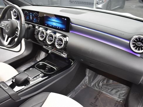 Used 2022 Mercedes-Benz CLA 250 4MATIC w/ AMG Line image 7