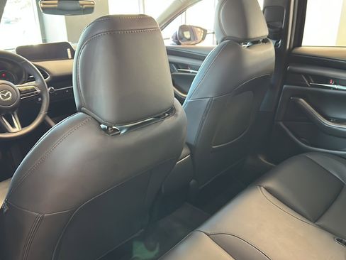 Used 2025 MAZDA MAZDA3 s image 15