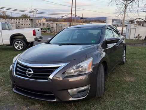 Used 2015 Nissan Altima 2.5 S image 3
