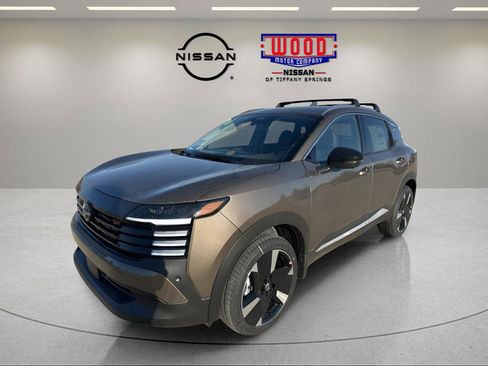 New 2026 Nissan Kicks SR w/ Cold Weather Package image 8