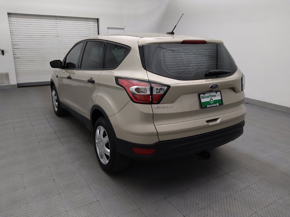Used 2018 Ford Escape S FWD image 5