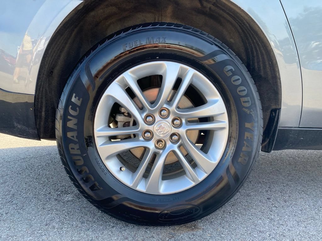 Used 2018 Buick Enclave Essence FWD image 8