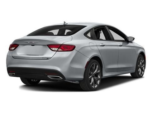 Used 2016 Chrysler 200 S w/ Navigation & Sound Group I FWD image 2