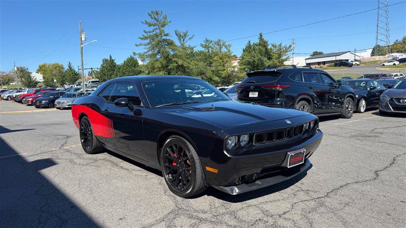 Used 2010 Dodge Challenger SRT8 w/ SRT Option Group II RWD image 3