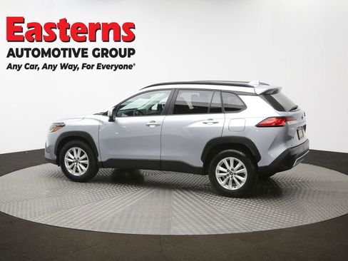 Used 2024 Toyota Corolla Cross LE FWD image 61