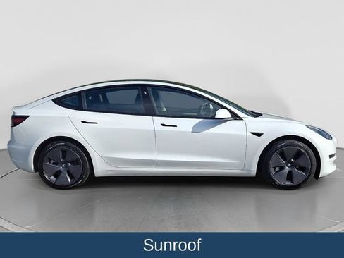 Used 2023 Tesla Model 3 Standard Range RWD image 9