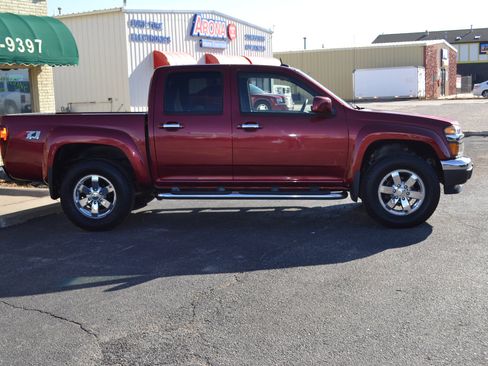 Used 2011 Chevrolet Colorado LT image 10