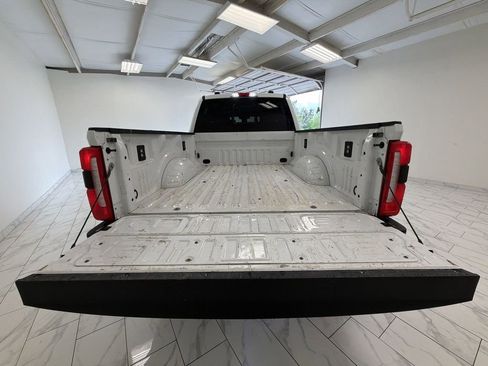Used 2024 Ford F250 Lariat image 27