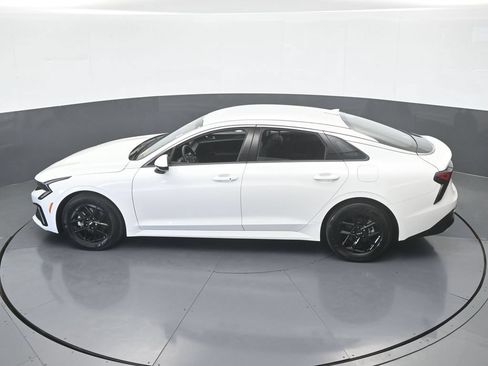 Used 2025 Kia K5 LXS FWD image 47