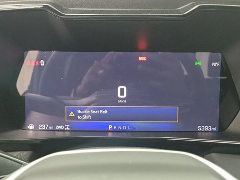 Used 2026 Chevrolet Colorado Z71 AWD/4WD image 25