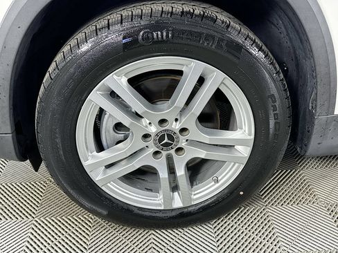 Certified 2023 Mercedes-Benz GLA 250 image 28