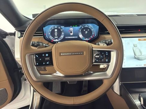 Used 2026 Land Rover Range Rover Autobiography AWD/4WD image 14