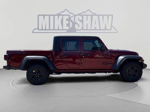 Used 2021 Jeep Gladiator Sport AWD/4WD image 9