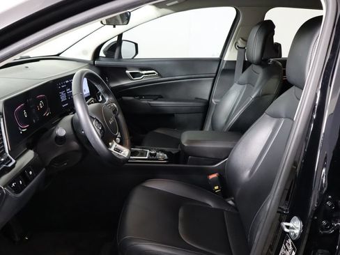Used 2023 Kia Sportage EX FWD image 14