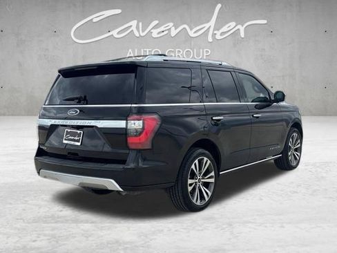 Used 2021 Ford Expedition Platinum RWD image 5