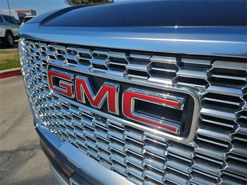 Used 2024 GMC Yukon Denali w/ Max Trailering Package image 31