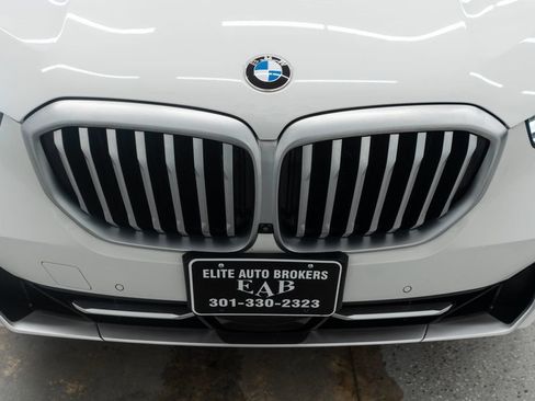Used 2026 BMW X5 xDrive40i AWD/4WD image 43
