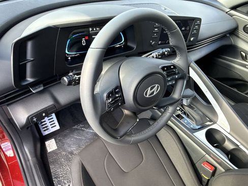 New 2026 Hyundai Elantra SEL Sport image 16