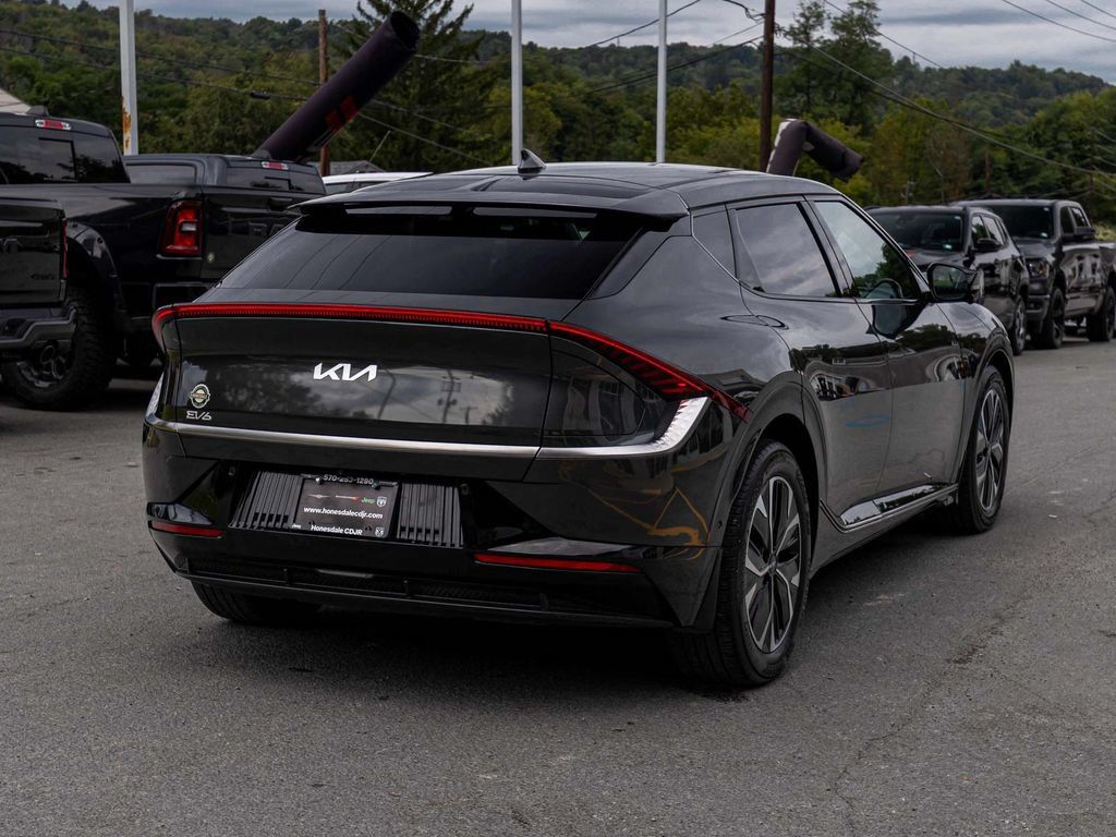 Used 2023 Kia EV6 Wind w/ Wind Technology Package AWD/4WD image 4