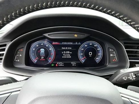 Used 2019 Audi Q8 Premium Plus w/ Premium Plus AWD/4WD image 9