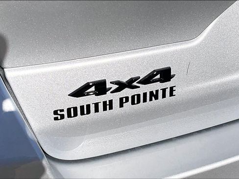 New 2025 Jeep Grand Cherokee Altitude AWD/4WD image 15