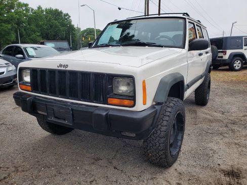 Used 1998 Jeep Cherokee Sport AWD/4WD image 3