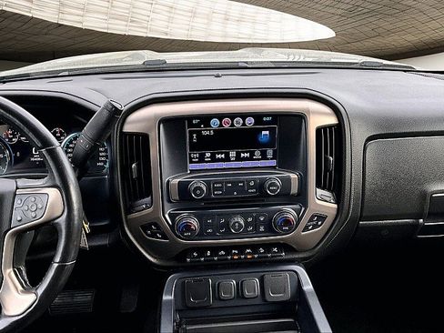 Used 2018 GMC Sierra 1500 Denali w/ Denali Ultimate Package image 6