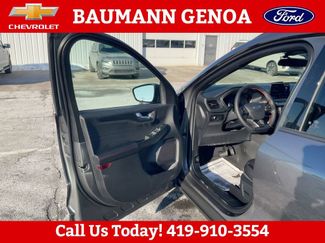Used 2026 Ford Escape ST-Line w/ Cold Weather Package AWD/4WD video 2