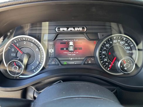 Used 2025 RAM 1500 Laramie image 4