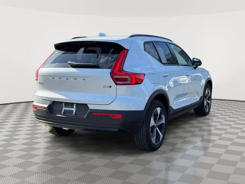 Certified 2026 Volvo XC40 B5 Plus w/ Protection Package Premier image 4