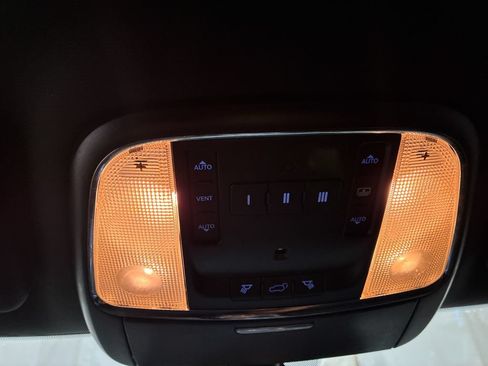 Used 2015 Jeep Grand Cherokee Limited w/ Luxury Group II AWD/4WD image 21