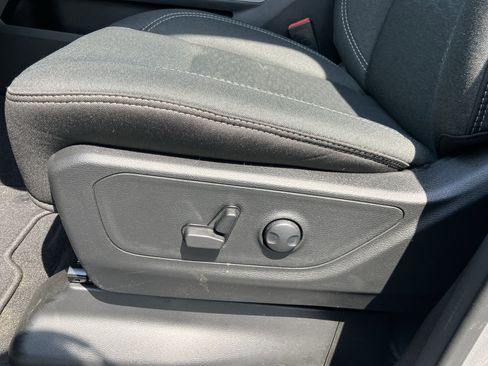 Used 2025 RAM 1500 Big Horn AWD/4WD image 27