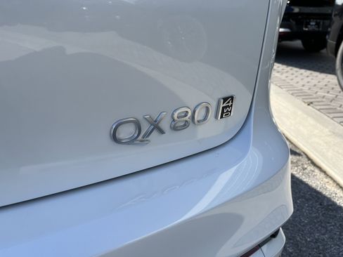 Used 2026 INFINITI QX80 Luxe w/ Cargo Package AWD/4WD image 5