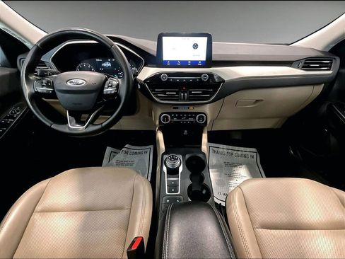 Used 2022 Ford Escape SEL image 17