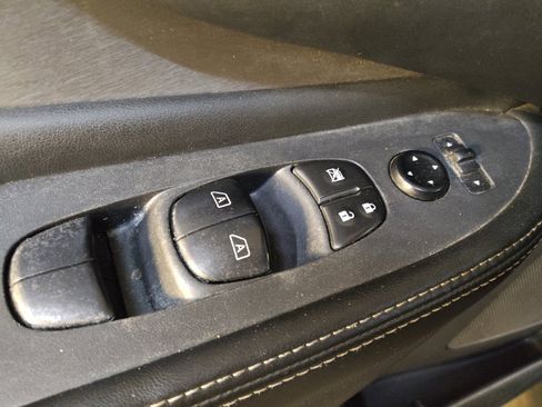 Used 2020 Nissan Murano SV w/ Cargo Package FWD image 27