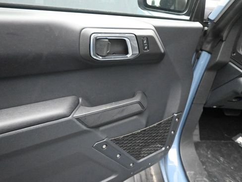 New 2025 Ford Bronco Outer Banks image 8