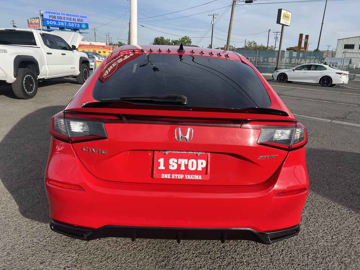 Used 2022 Honda Civic Sport image 4