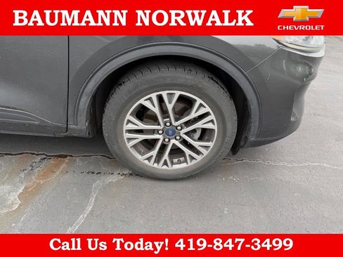 Used 2020 Ford Escape SEL FWD image 17