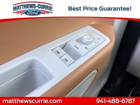Used 2025 Volkswagen ID. Buzz Pro S Plus RWD image 25