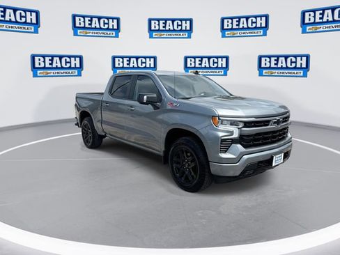 Used 2025 Chevrolet Silverado 1500 RST w/ Convenience Package II AWD/4WD image 2