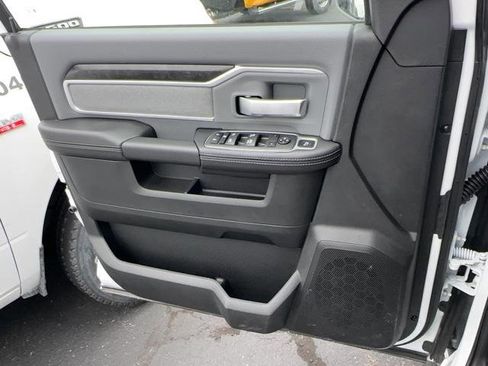 New 2023 RAM 4500 SLT w/ Quick Order Package 2YG SLT image 10