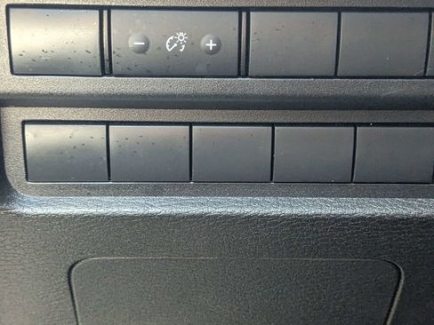 Used 2025 Mitsubishi Outlander SE AWD/4WD image 32