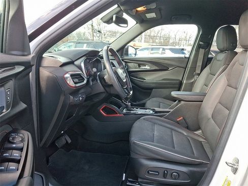 Certified 2022 Chevrolet TrailBlazer RS w/ Technology Package image 15