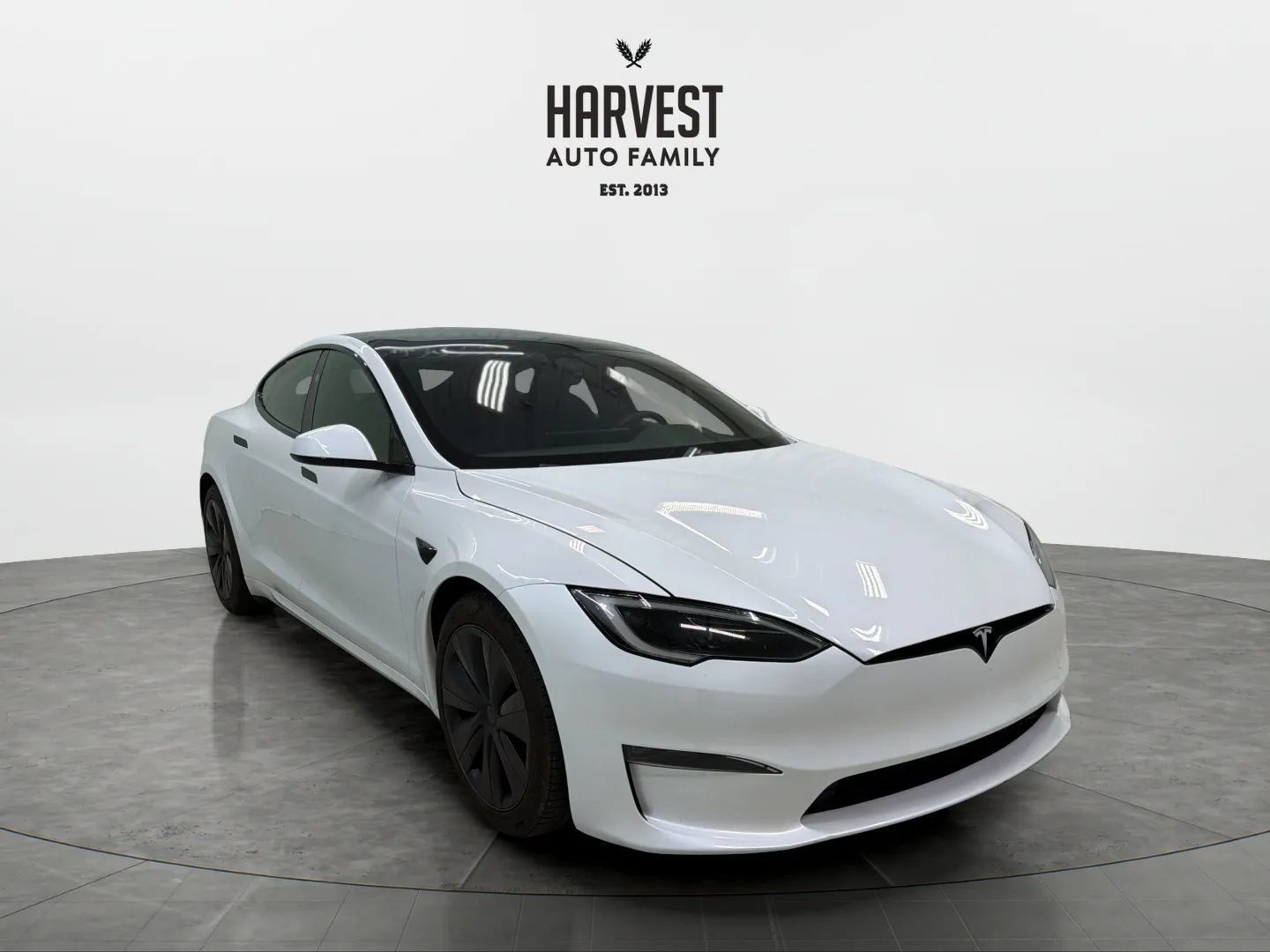 Used 2023 Tesla Model S Standard Range AWD/4WD image 10